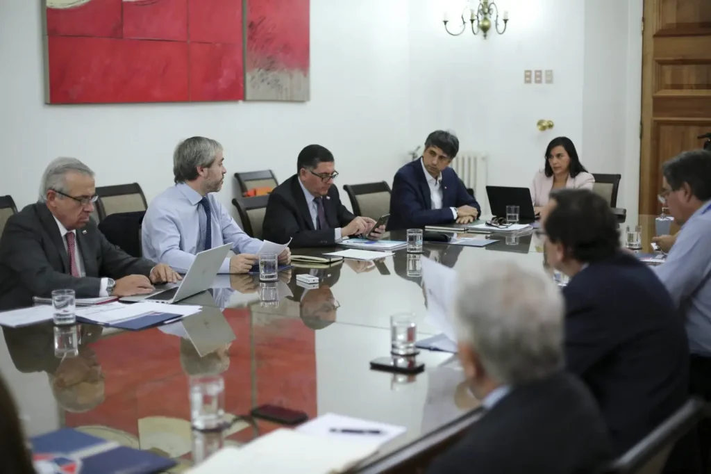 Ministro de Ciencia encabezará mesa de datos sobre Coronavirus en Chile