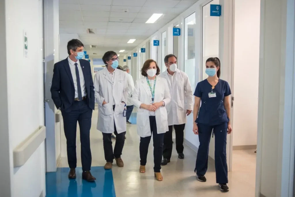 Ministro de Ciencia da a conocer avances del estudio de la vacuna Janssen en Chile