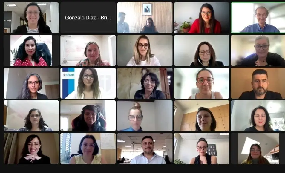 Ministerio de Ciencia dio inicio a programa de liderazgo feminista para mujeres en CTCI