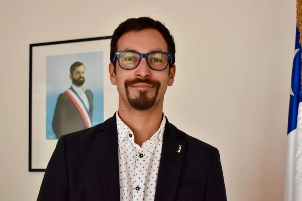 Rodrigo González Rebeco es nombrado Seremi de Ciencia, Tecnología, Conocimiento e Innovación en la Macrozona Centro