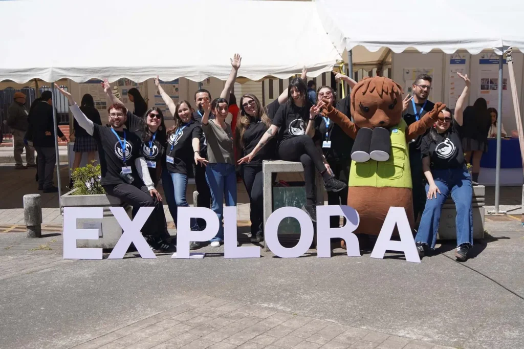 En Lanco se reunieron escolares para compartir sus investigaciones en la Expo-Ciencias del PAR Explora Los Ríos