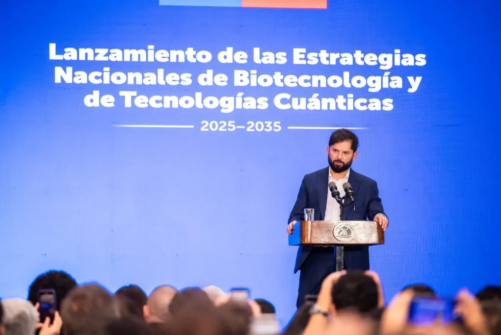 Chile presenta sus Estrategias Nacionales de Biotecnología y Tecnologías Cuánticas