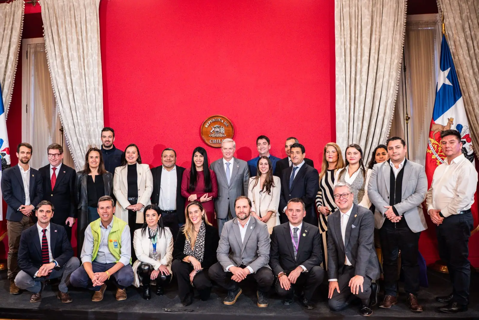 Ministerio de Ciencia lanza “Ciudades por la IA” junto al Presidente de la República para acelerar el uso responsable de inteligencia artificial en municipios